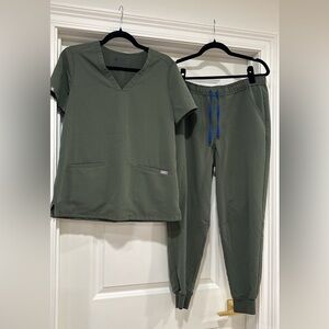 Figs Jogger Scrub Set Moss Sizes S and M/S